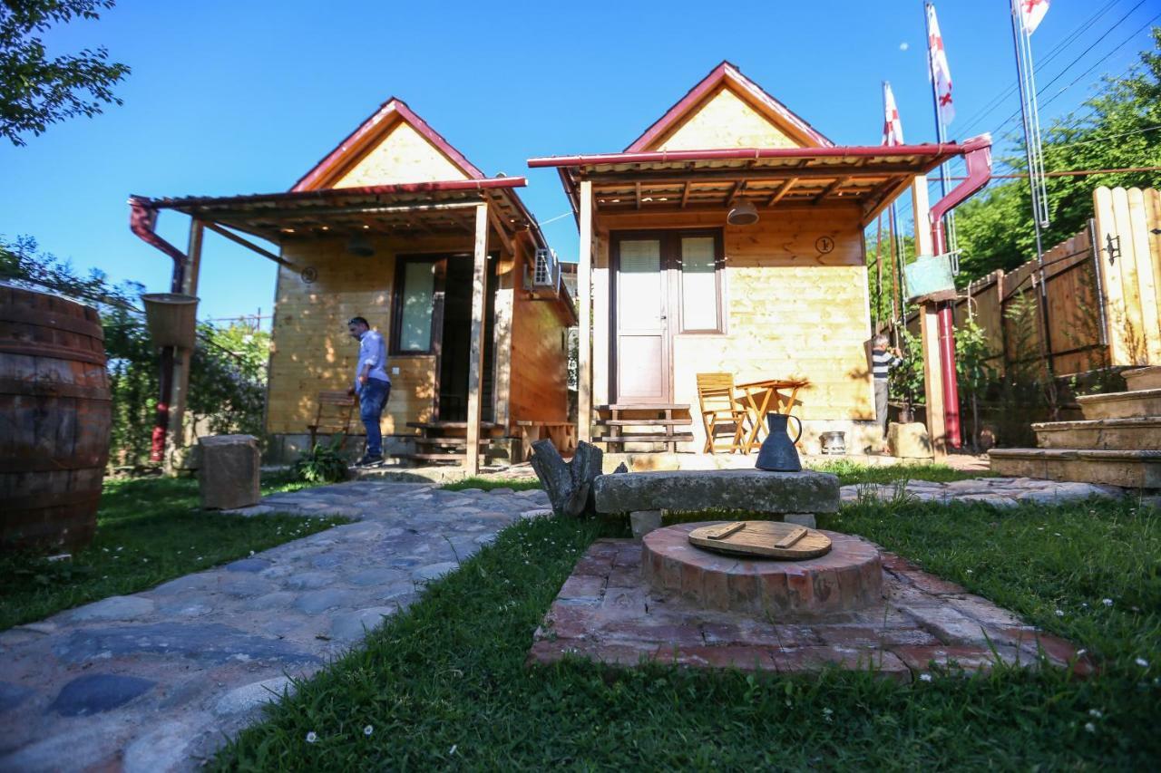 Bukhriani Villa คูทายสิ ภายนอก รูปภาพ